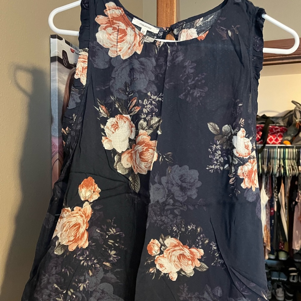 Maurices shirt